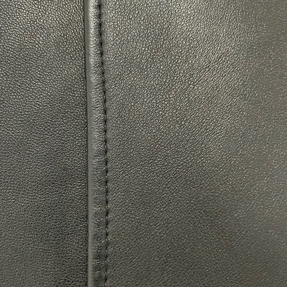 Mackage real lamb black leather. Size xxs.Mint condition. Worn 1 time for event. - Picture 5 of 9